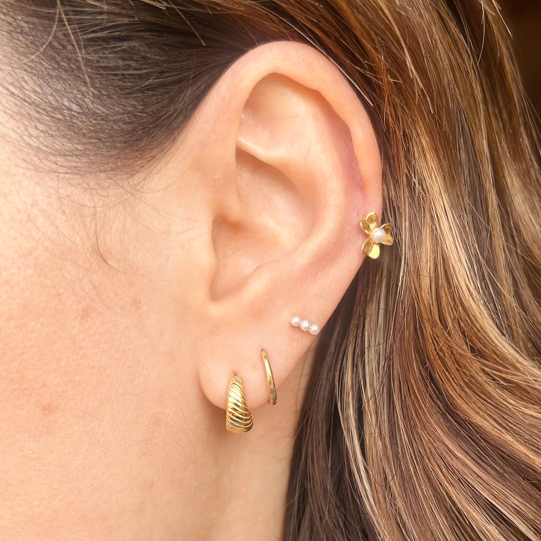 Flower Pearl Micro Hoops – Demi Fine Hoop Earrings – Little Nell Jewellery
