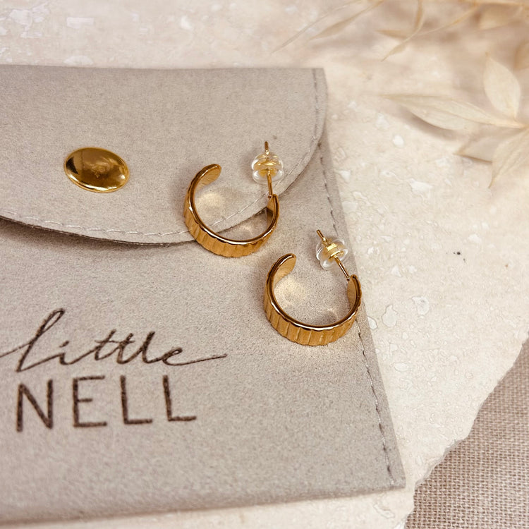 Everyday Stella Hoop Earrings – Hoop Earrings – Little Nell Jewellery