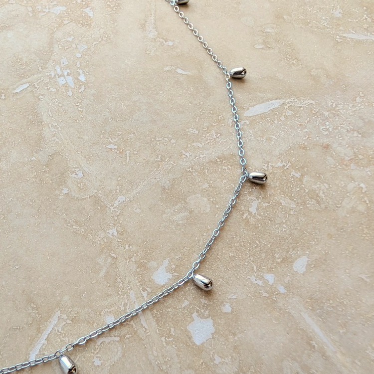 Everyday Silver Mini Droplet Necklace – Necklace – Little Nell Jewellery