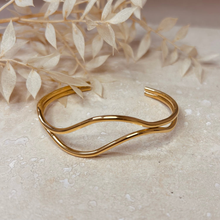 Everyday Gold Abstract Bangle – Bracelet – Little Nell Jewellery