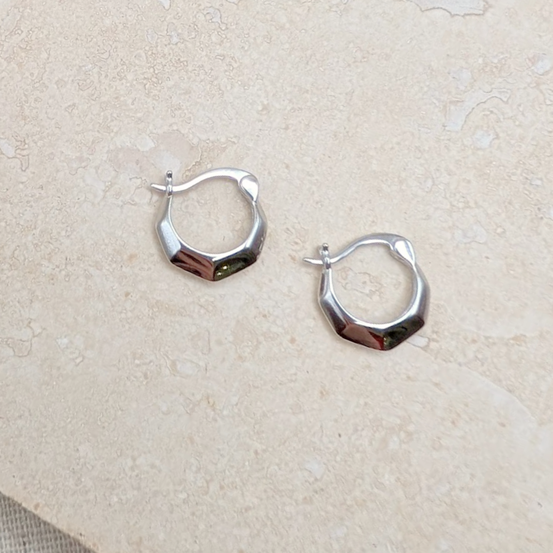 Silver Harlequin Huggie Hoops – Demi Fine Hoop Earrings – Little Nell Jewellery