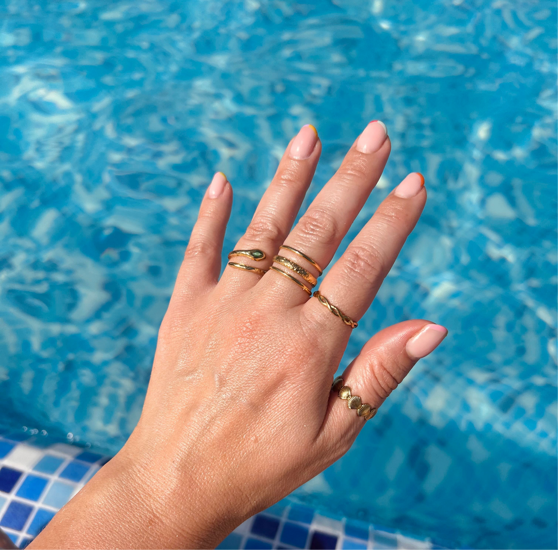 Everyday Shell Ring (adjustable) – Ring – Little Nell Jewellery
