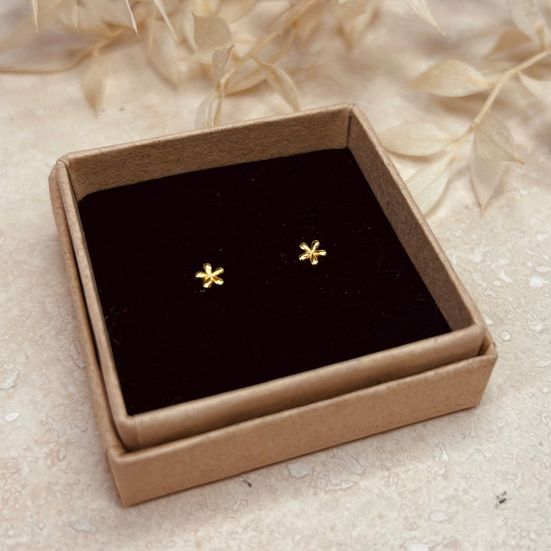 Gold or Silver Flower Studs – Stud Earrings – Little Nell Jewellery