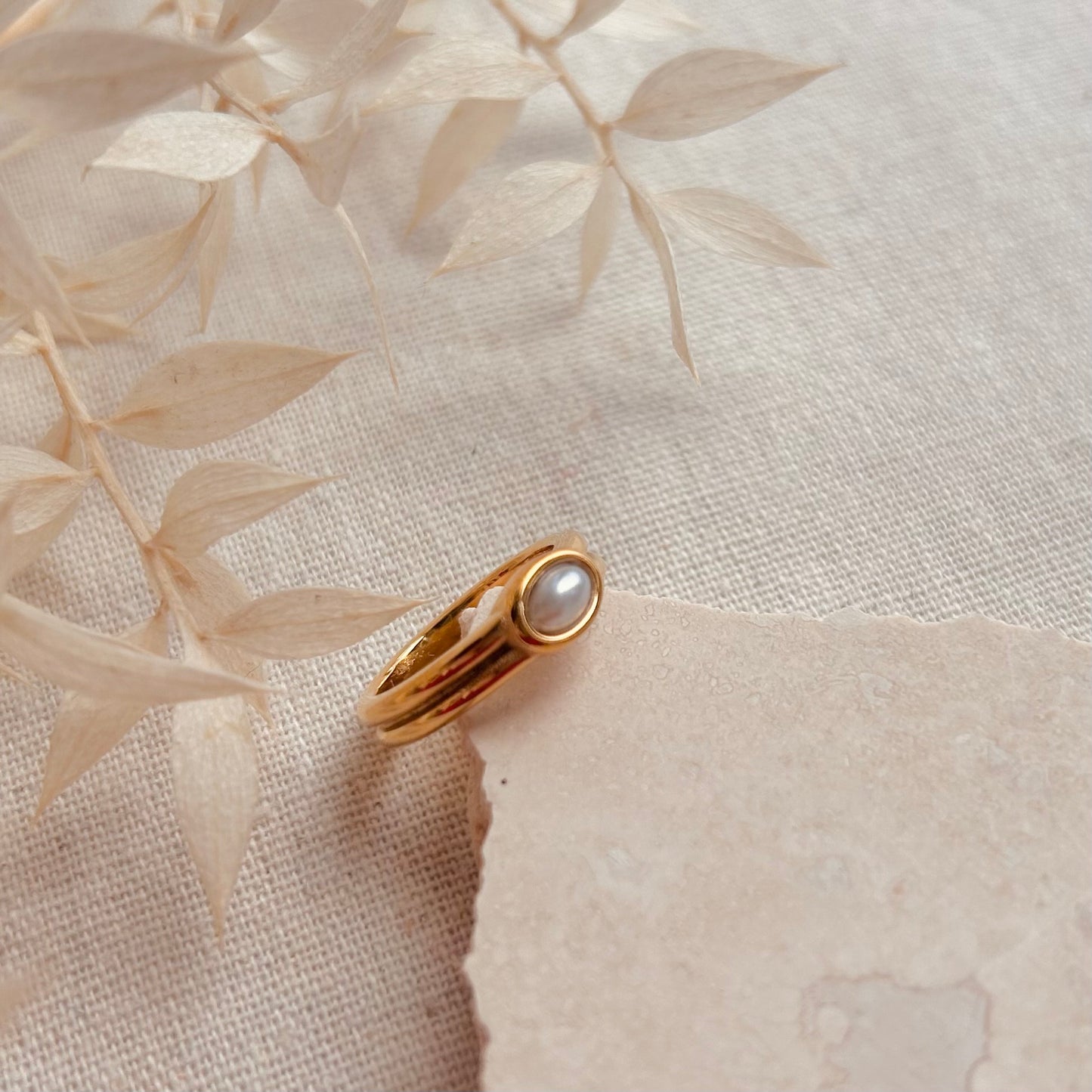 Everyday Pearl Ring