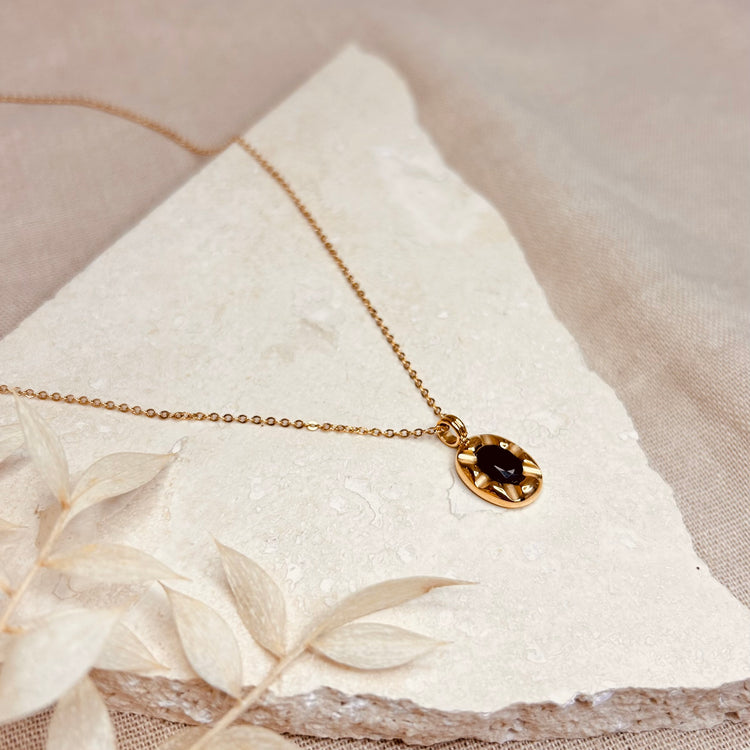 Everyday Noir Oval Necklace – Necklace – Little Nell Jewellery