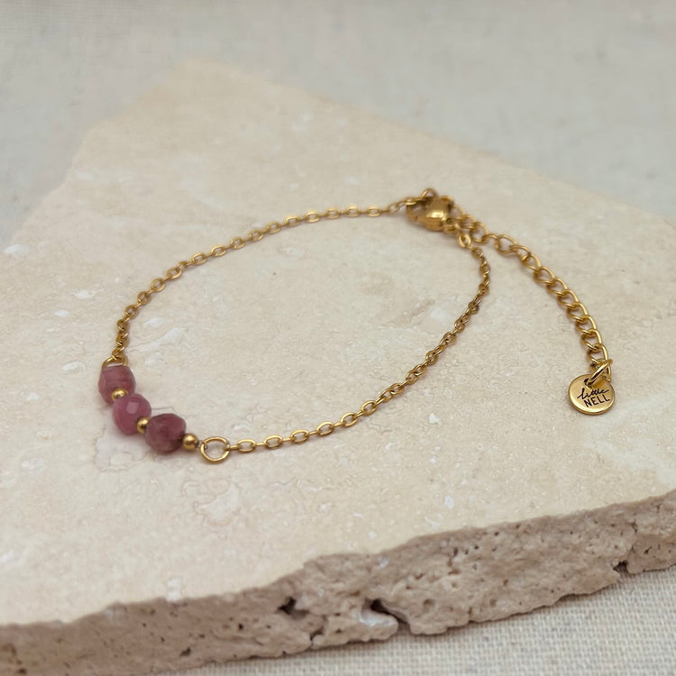 Everyday Pink Tourmaline Trio Bead Bracelet – Bracelet – Little Nell Jewellery