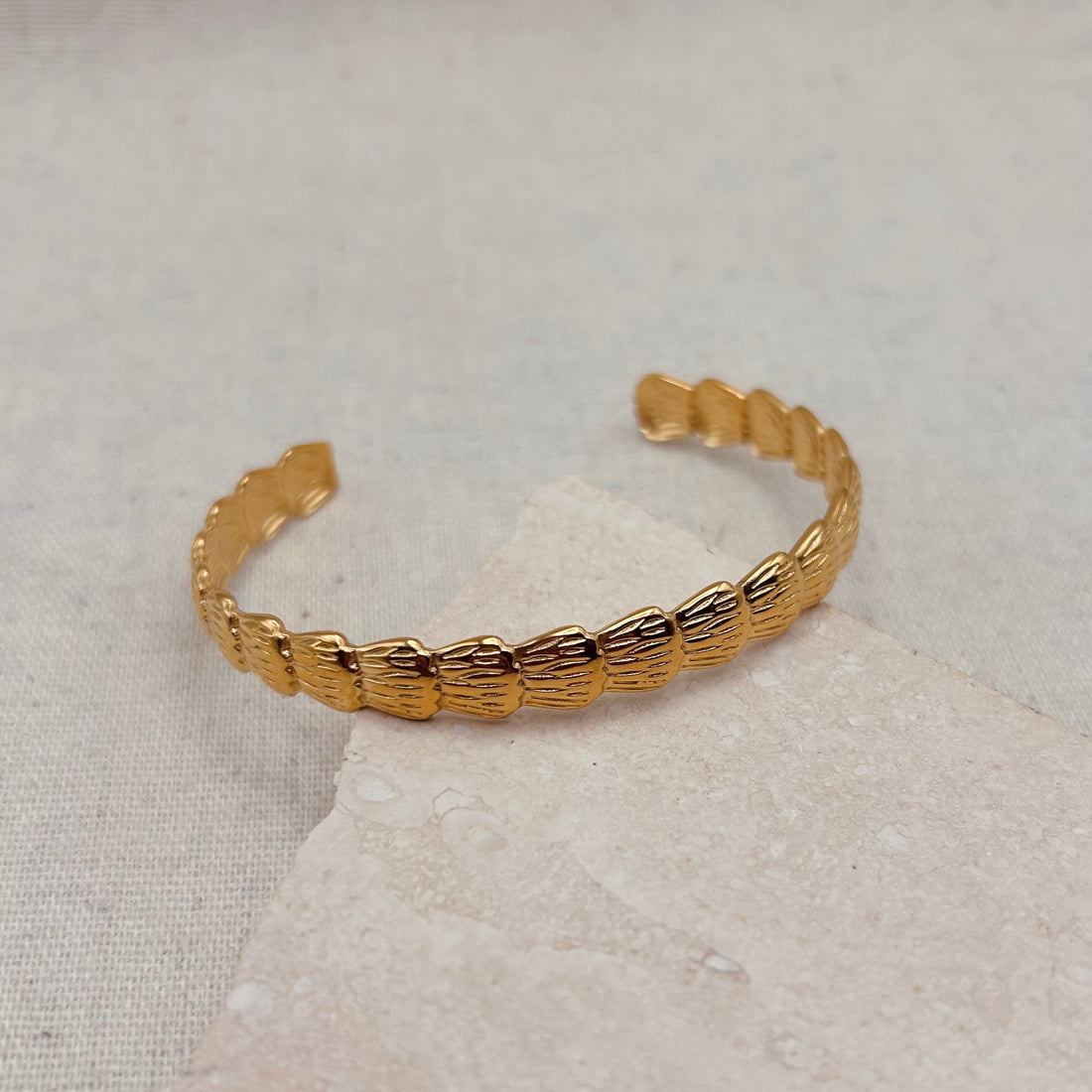 Everyday Adjustable Shell Bangle – Bracelet – Little Nell Jewellery