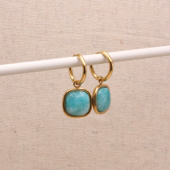 Load image into Gallery viewer, Everyday Aqua Drop Earrings
