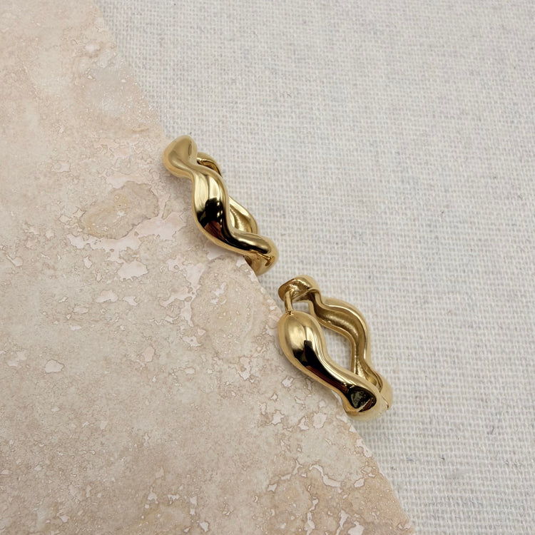 Everyday Molten Wave Hoops – Hoop Earrings – Little Nell Jewellery