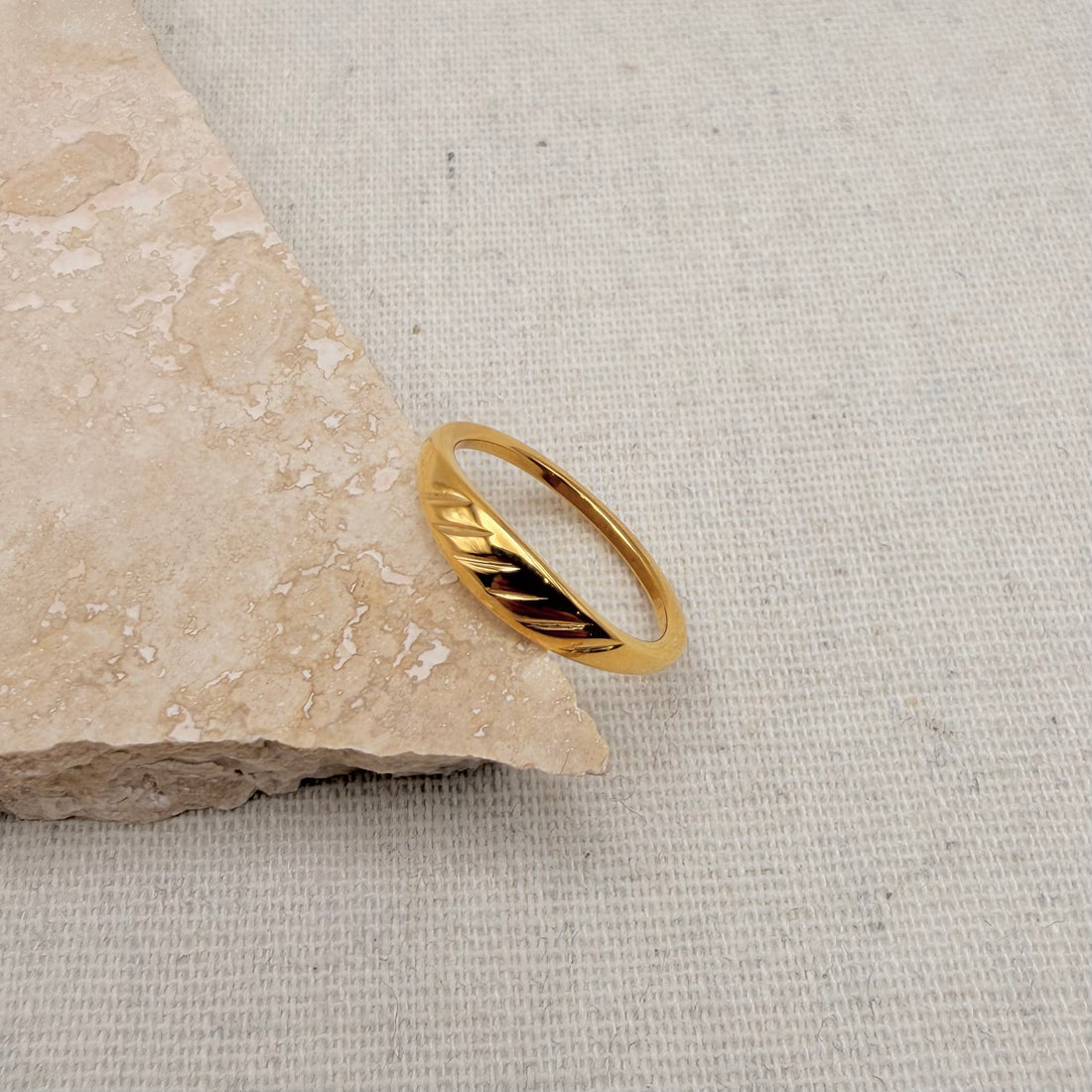 Everyday Slim Gold Band – Ring – Little Nell Jewellery
