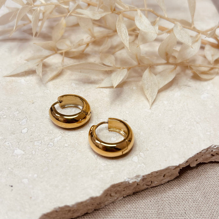 Everyday Grace Hoop Earrings – Hoop Earrings – Little Nell Jewellery