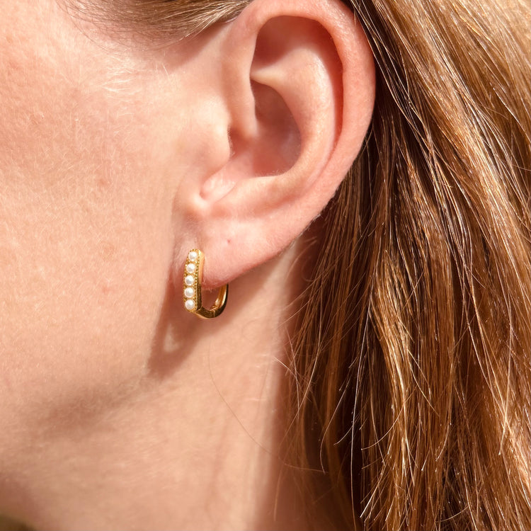Pearl Huggie Hoops – Hoop Earrings – Little Nell Jewellery