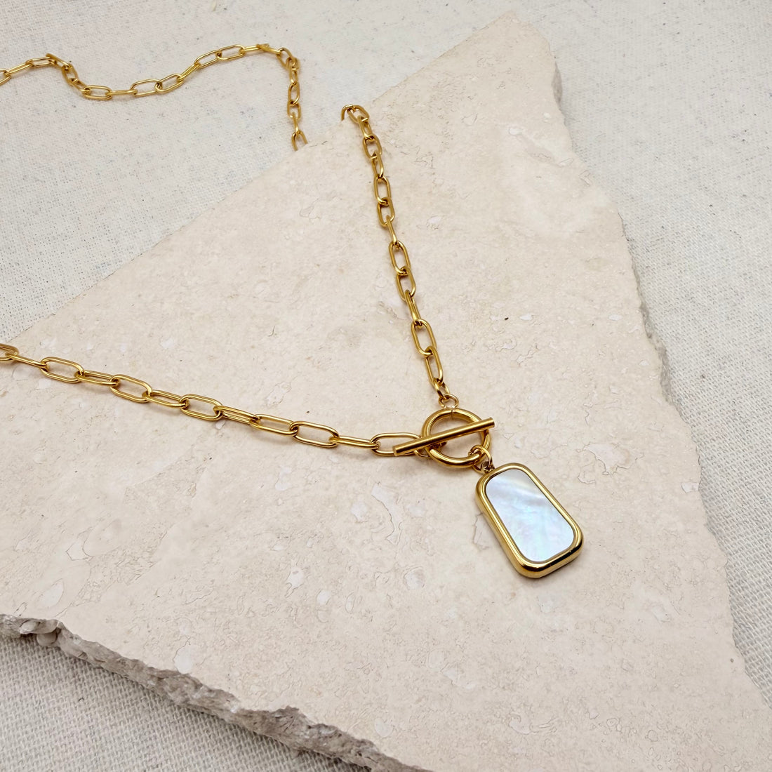 Everyday Mother of Pearl Necklace – Necklace – Little Nell Jewellery