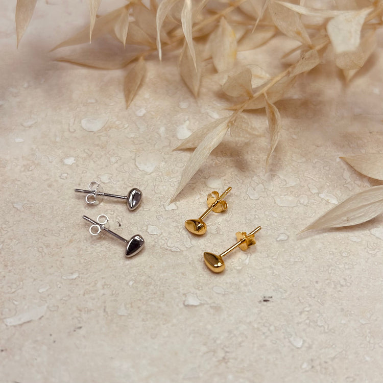 Gold or Silver Pebble Studs – Stud Earrings – Little Nell Jewellery