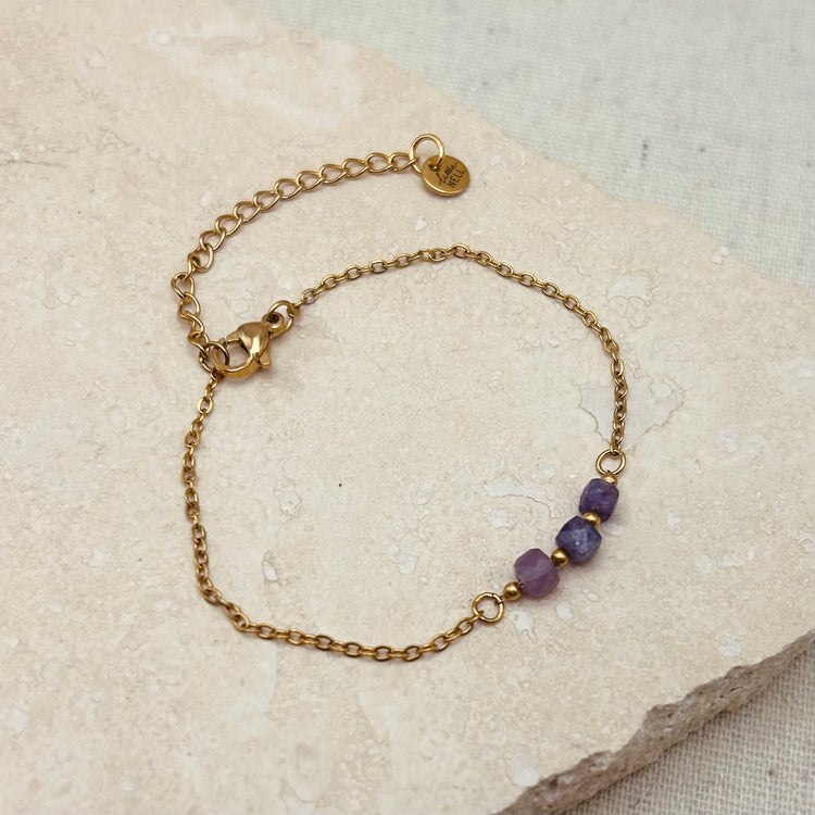 Everyday Amethyst Trio Bead Bracelet – Bracelet – Little Nell Jewellery