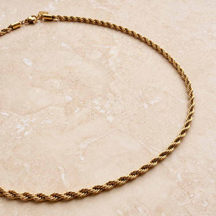 Close up of the Everyday Rope Twist Choker in gold, showing the twisted rope links