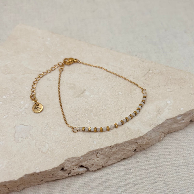 Everyday Moonstone Bead Bracelet – Bracelet – Little Nell Jewellery