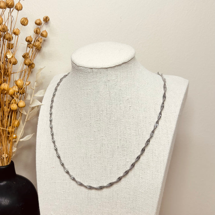 Everyday Twisted Chain Necklace – Necklace – Little Nell Jewellery