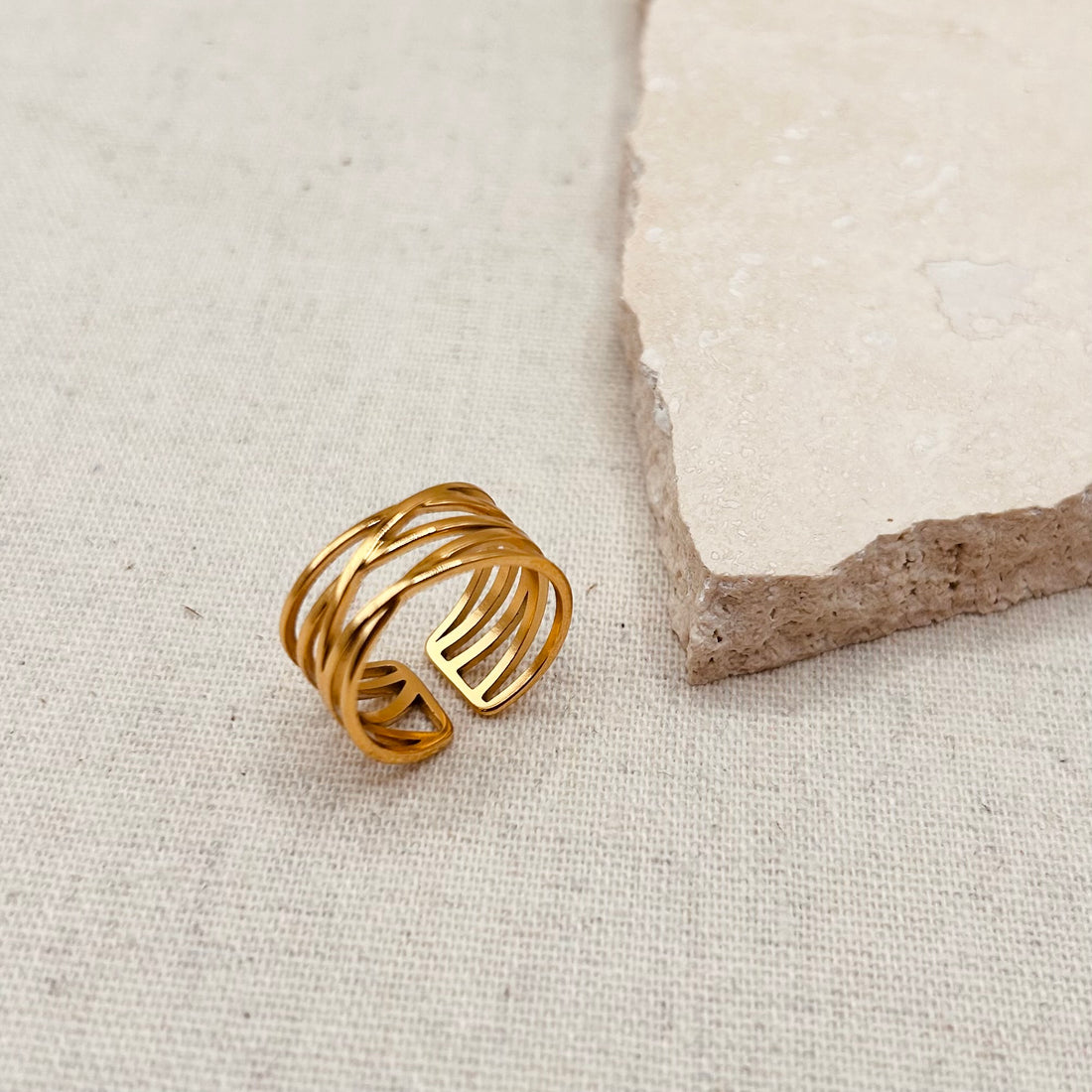Everyday Crossover Ring (adjustable) – Ring – Little Nell Jewellery