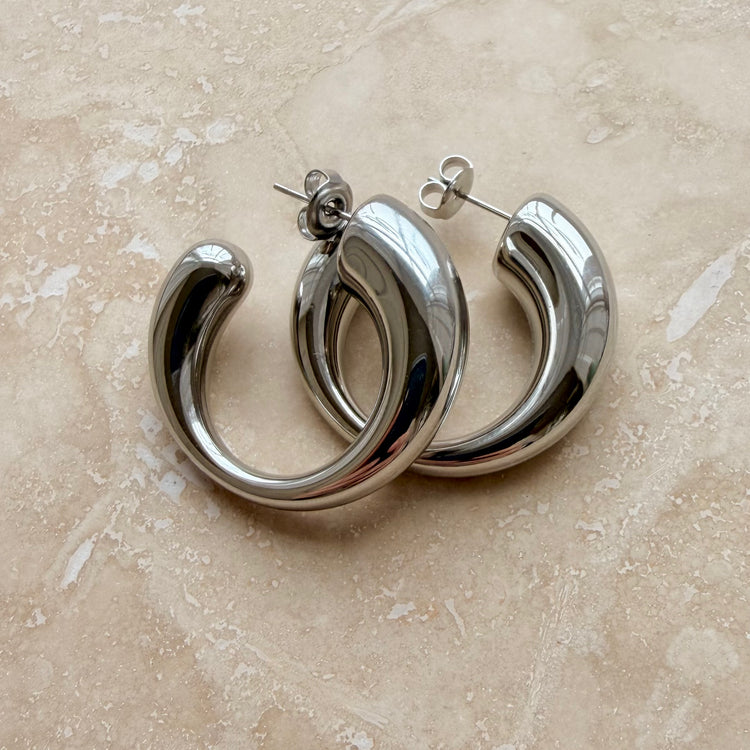 Everyday Silver Curl Hoops – Statement Earrings – Little Nell Jewellery
