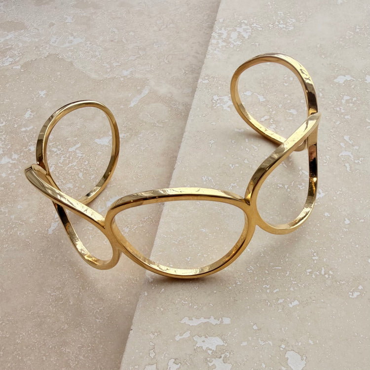 Everyday Gold Retro Circle Bangle – Bracelet – Little Nell Jewellery
