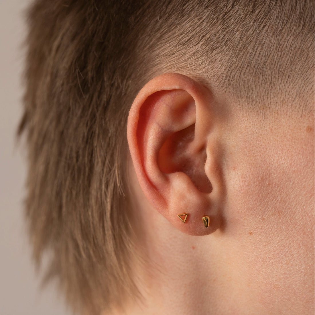 Gold or Silver Triangle Outline Studs – Stud Earrings – Little Nell Jewellery