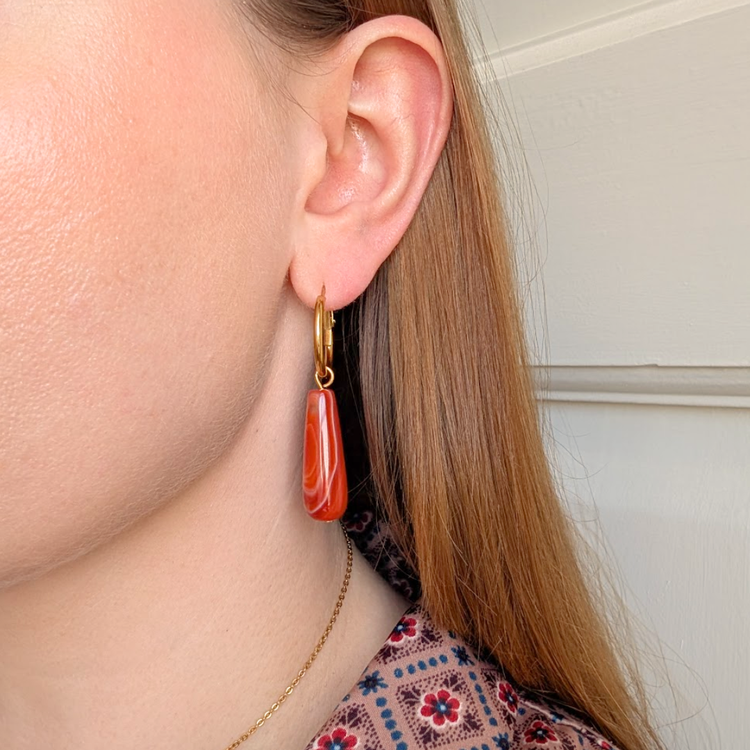 Everyday Red Agate Drop Hoops – Hoop Earrings – Little Nell Jewellery