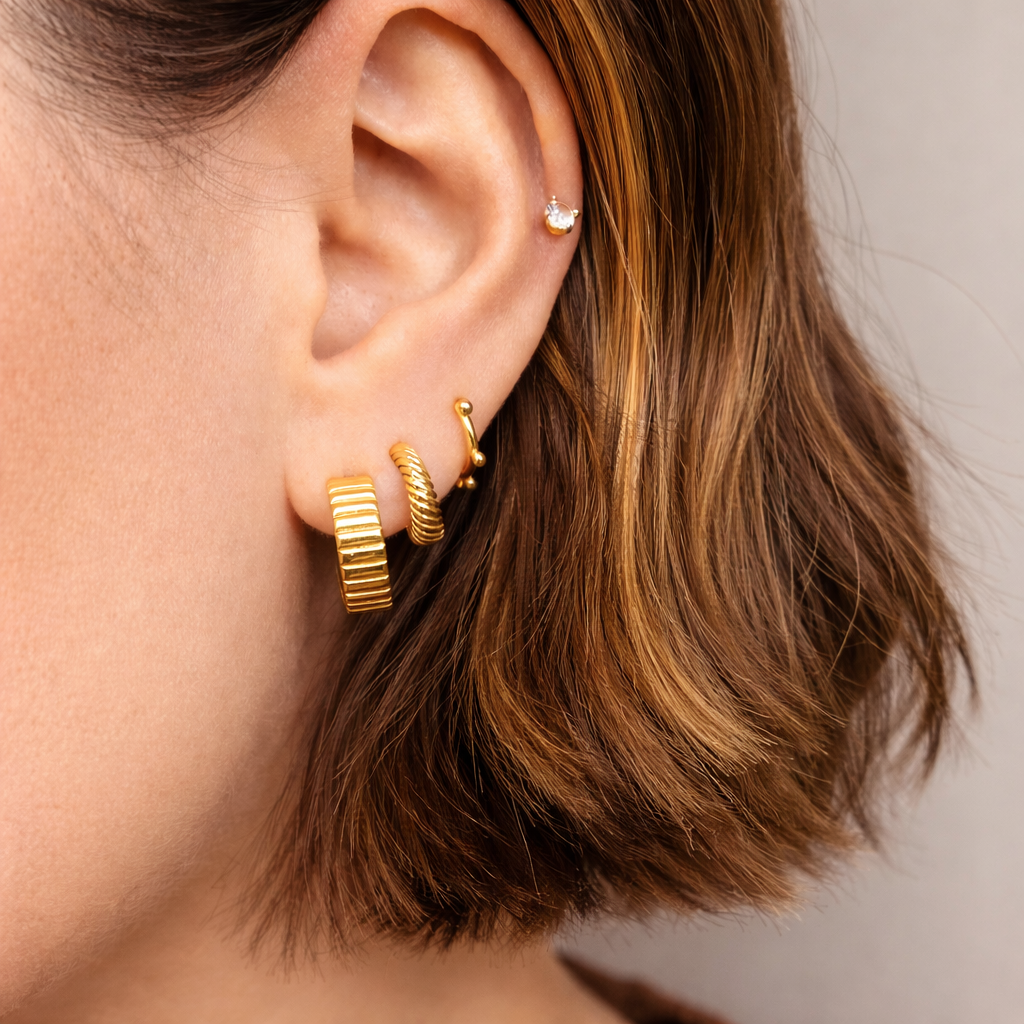 Everyday Stella Hoop Earrings – Hoop Earrings – Little Nell Jewellery
