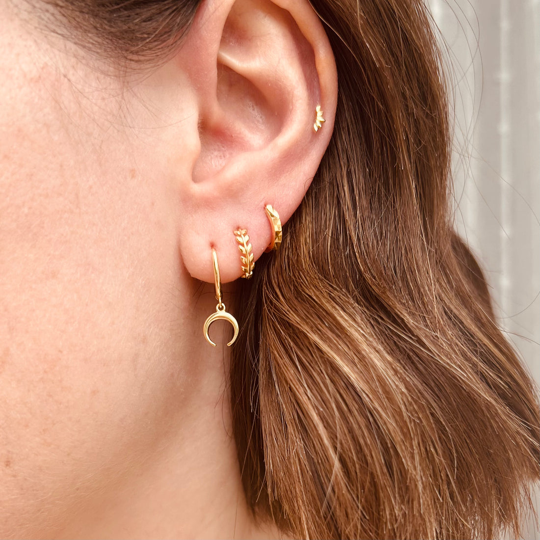 Gold Horn Crescent Hoops – Demi Fine Hoop Earrings – Little Nell Jewellery