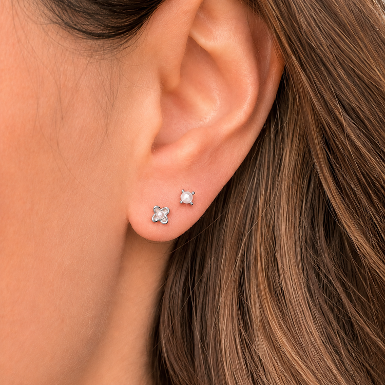 Silver Pearl Studs – Stud Earrings – Little Nell Jewellery