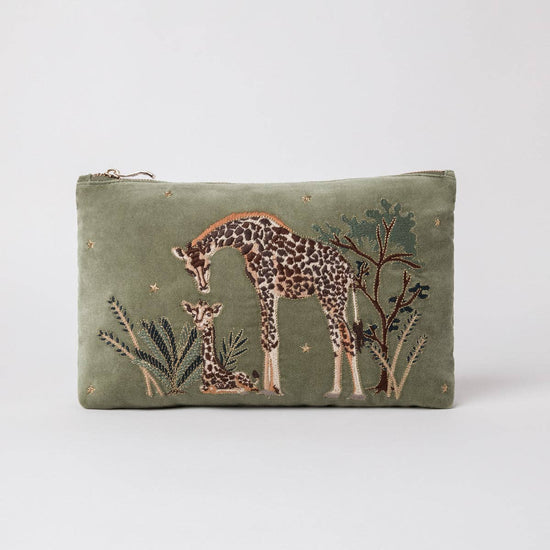 Load image into Gallery viewer, Giraffe Mother &amp;amp; Baby Velvet Pouch
