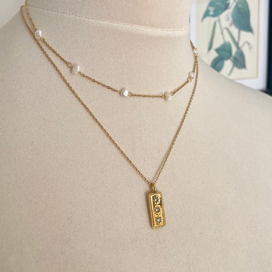 Load image into Gallery viewer, Everyday Gold Pearl Chain Necklace
