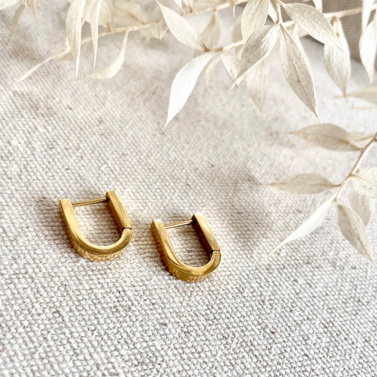 Everyday Minimal U Hoop